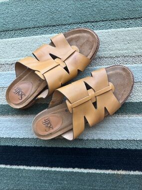 Sofft Tan Real Leather Slide Sandals, sz 8.5